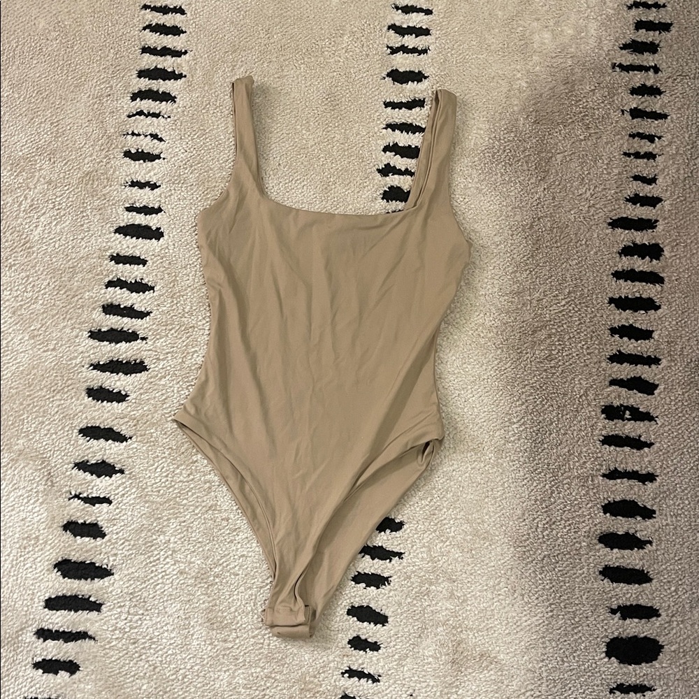 Xs bodysuit square neck NWOT